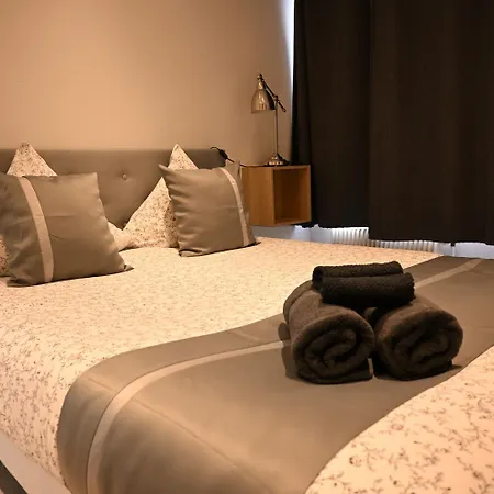 Cosy Et Fonctionnel, Quartier Tres Sympa * París